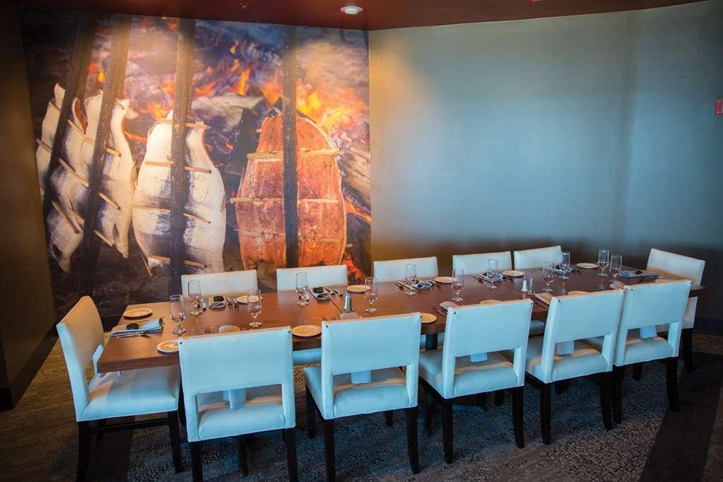 Chinook Winds Casino Resort Линкън Сити Ресторант снимка